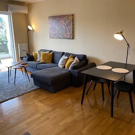 Cozy Apartment With Scenic View เอเธนส์ ภายนอก รูปภาพ