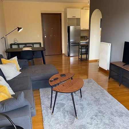 Cozy Apartment With Scenic View เอเธนส์ ภายนอก รูปภาพ